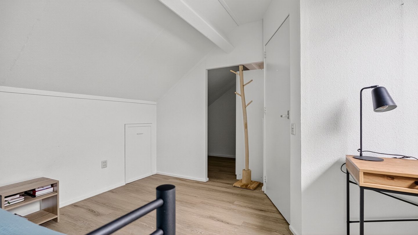 Foto 29 van De Jachtvalk 64