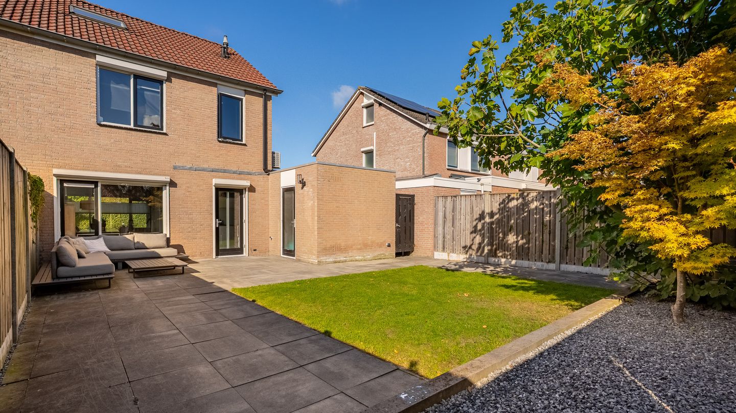 Foto 34 van De Jachtvalk 64