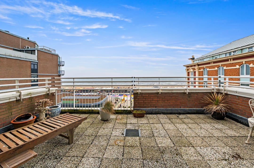 Foto 8 van Gevers Deynootplein 211