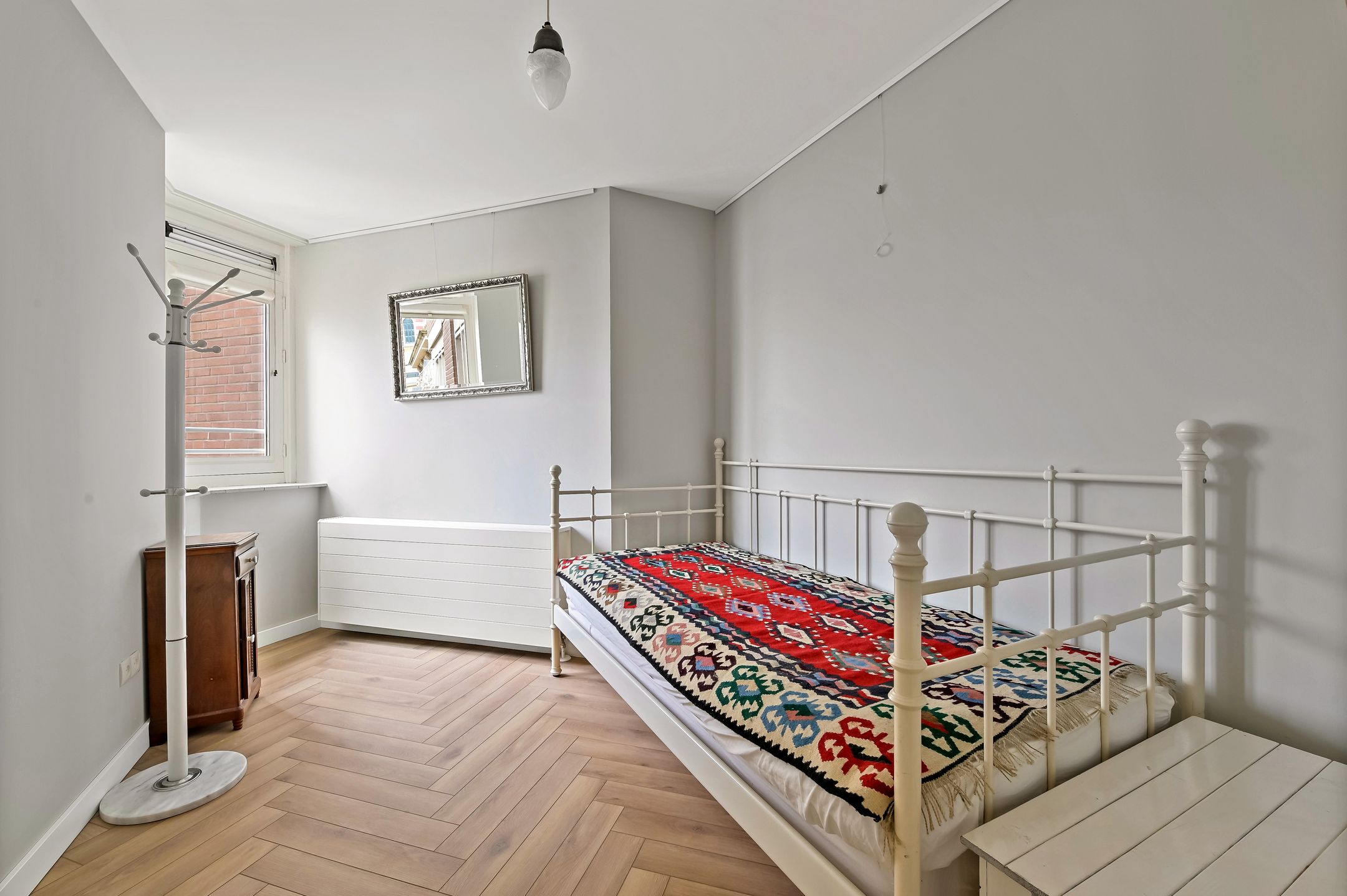 Foto 21 van Gevers Deynootplein 211