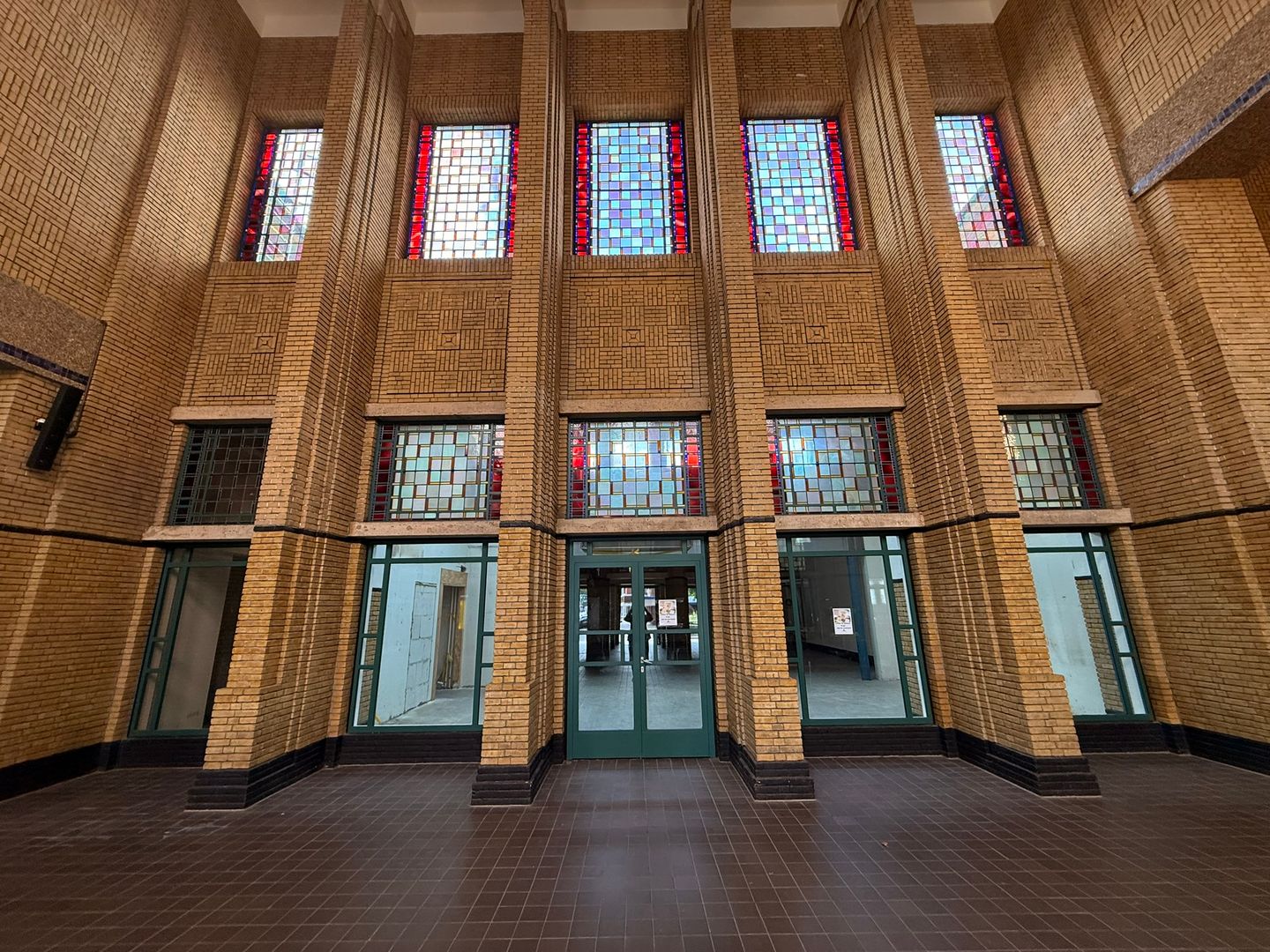 View photo 1 of Stationsweg 3-P