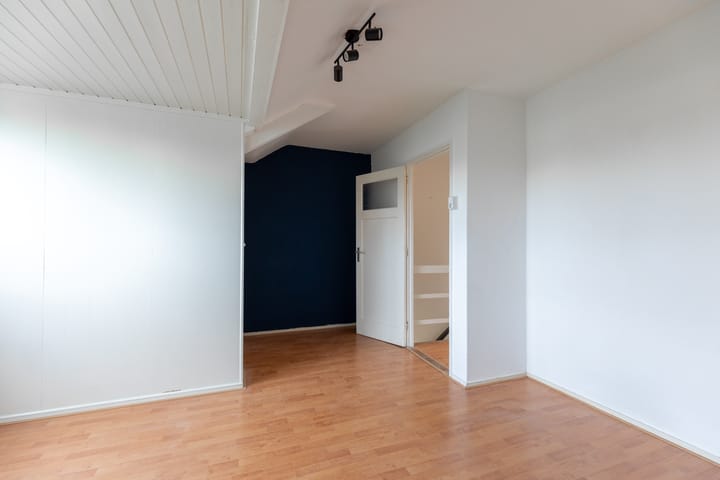 Photo 18 of Lorentzstraat 62