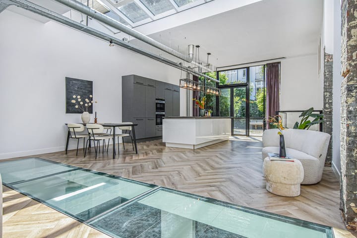 Foto 1 van Van Beverningkstraat 199