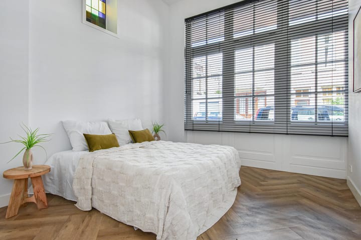 Foto 13 van Van Beverningkstraat 199