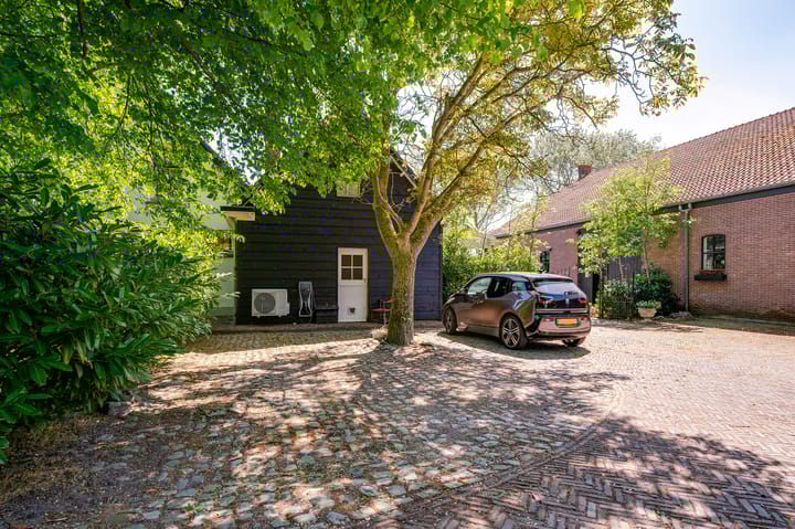 Foto 12 van Bouwdijk 11