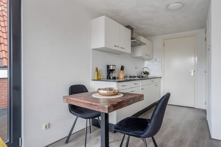 Photo 2 of Nieuwe Boteringestraat 83-F