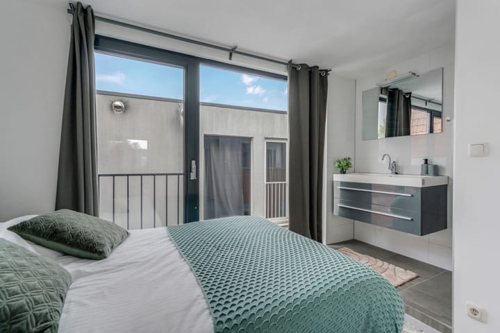 Photo 3 of Nieuwe Boteringestraat 83-F