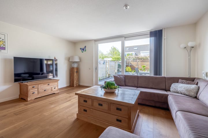 Photo 9 of Jacob van Heemskerkstraat 18