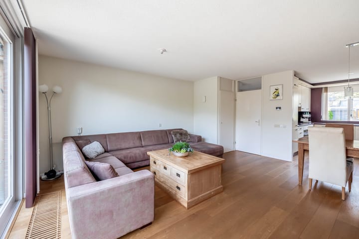 Photo 11 of Jacob van Heemskerkstraat 18