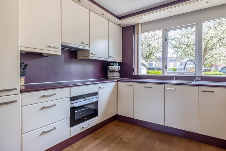 Photo 14 of Jacob van Heemskerkstraat 18