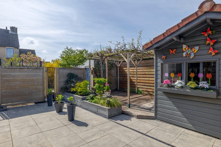 Photo 32 of Jacob van Heemskerkstraat 18