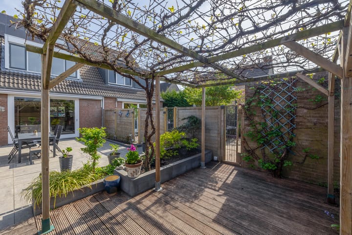 Photo 33 of Jacob van Heemskerkstraat 18