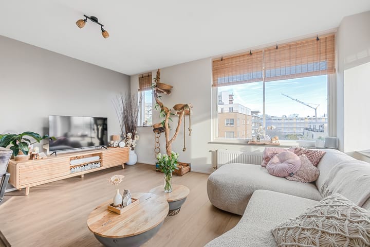 Photo 5 of Louis Davidsstraat 118