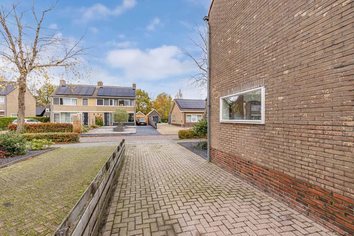 Photo 9 of Foareker 82