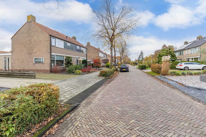 Photo 10 of Foareker 82