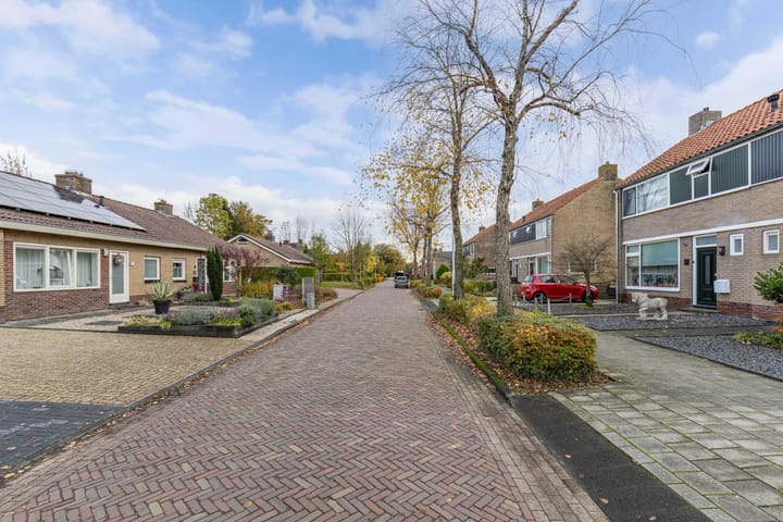 Photo 11 of Foareker 82