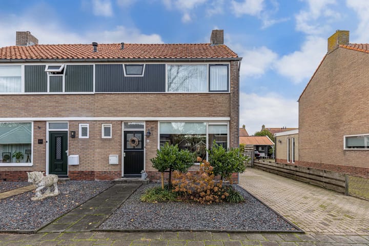 Photo 12 of Foareker 82