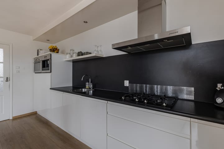 Photo 25 of Foareker 82