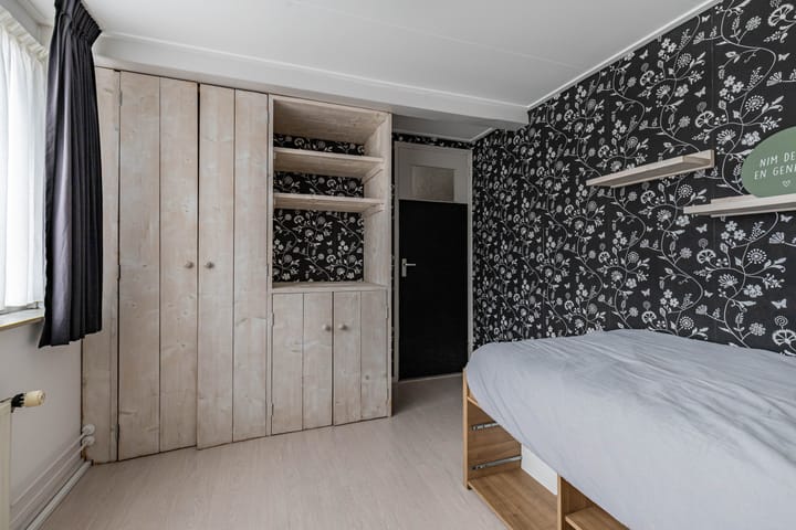 Photo 34 of Foareker 82