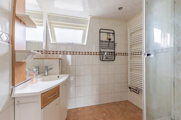 Photo 35 of Foareker 82