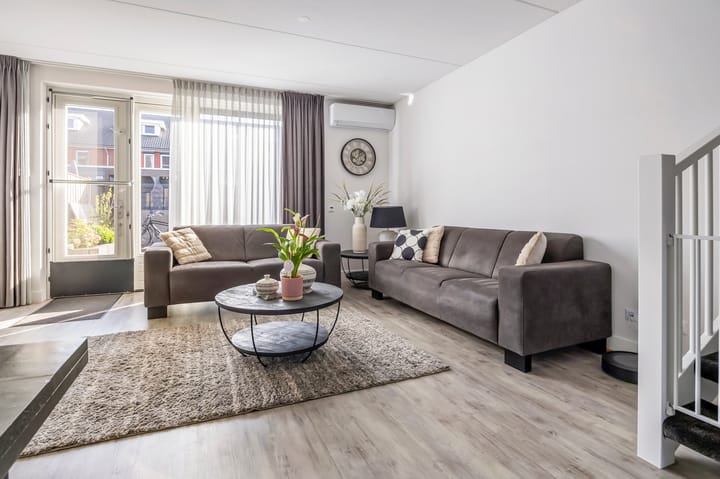 Photo 2 of Jan van der Heijdenstraat 48