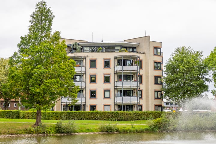 Photo 5 of Floraparkstraat 94