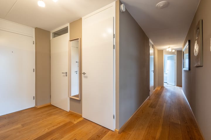 Photo 20 of Floraparkstraat 94