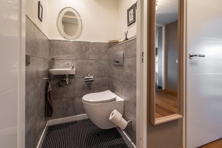 Photo 21 of Floraparkstraat 94