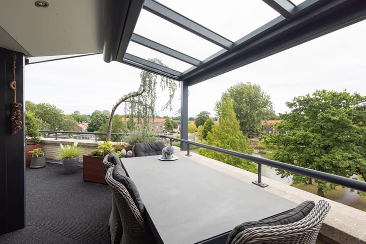 Photo 33 of Floraparkstraat 94