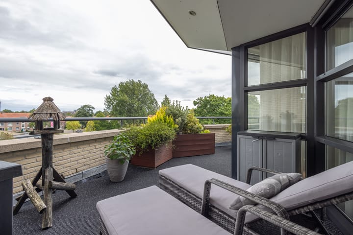 Photo 40 of Floraparkstraat 94