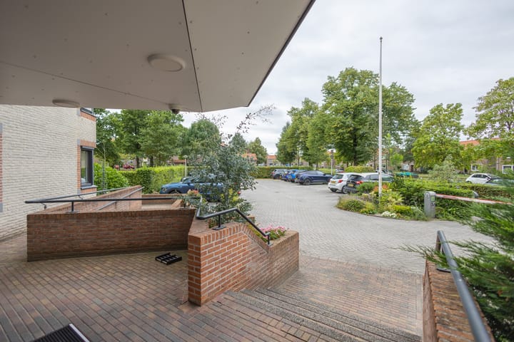 Photo 44 of Floraparkstraat 94