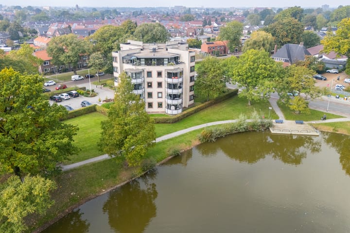 Photo 46 of Floraparkstraat 94