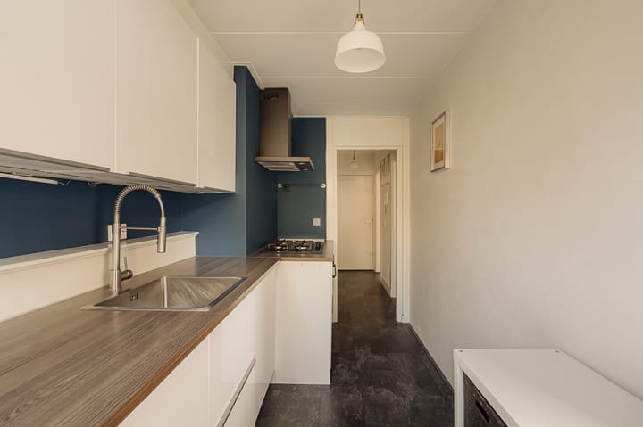 Photo 12 of Bernard Kochstraat 5-2