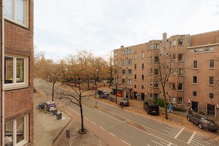 Photo 15 of Bernard Kochstraat 5-2