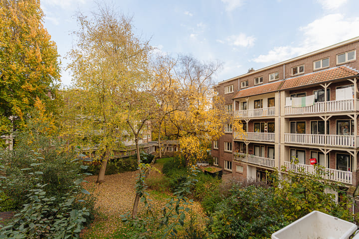 Photo 16 of Bernard Kochstraat 5-2