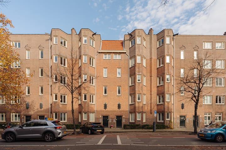 Photo 17 of Bernard Kochstraat 5-2