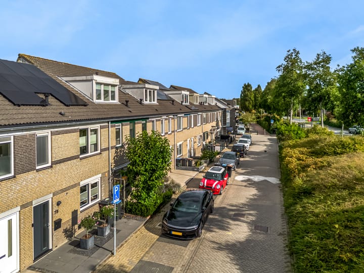 Foto 39 van Steve Bikostraat 76