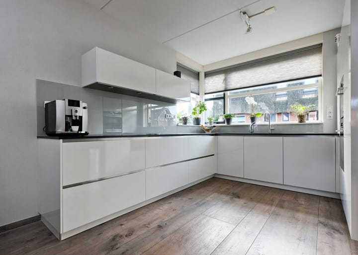 Photo 7 of Pinksterbloem erf 11