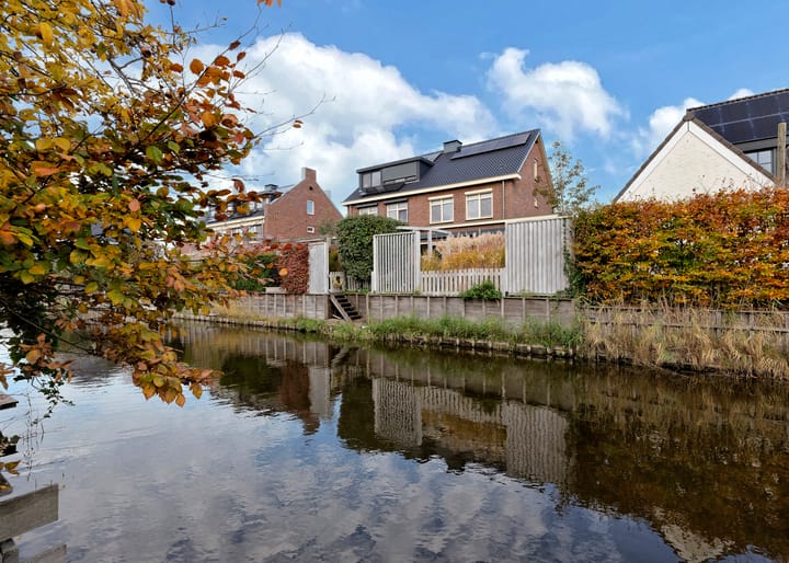 Photo 38 of Pinksterbloem erf 11