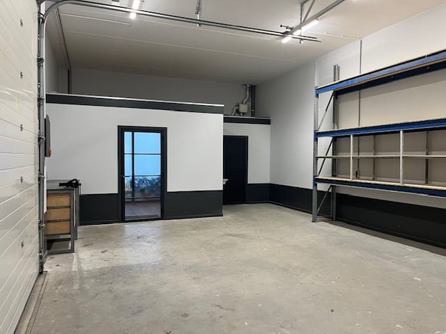 View photo 2 of Dijckerhoek 23