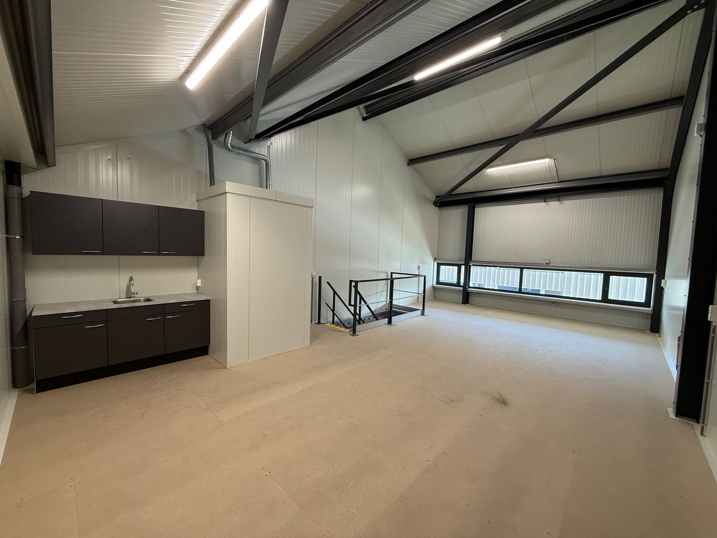 View photo 4 of Dijkgraafstraat 14-b