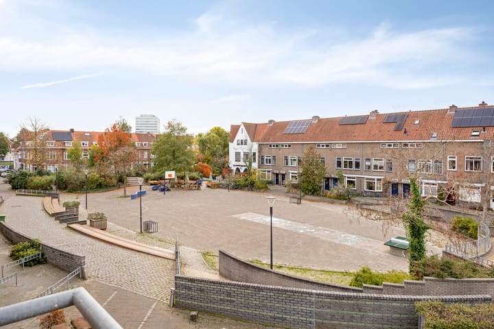 Foto 11 van Lodewijk Napoleonplein 30