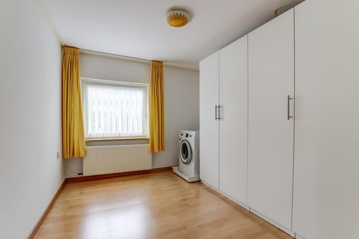 Photo 26 of Leemweg 131