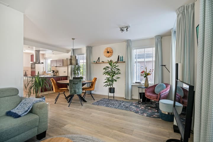 Photo 11 of Lantmanstraat 22