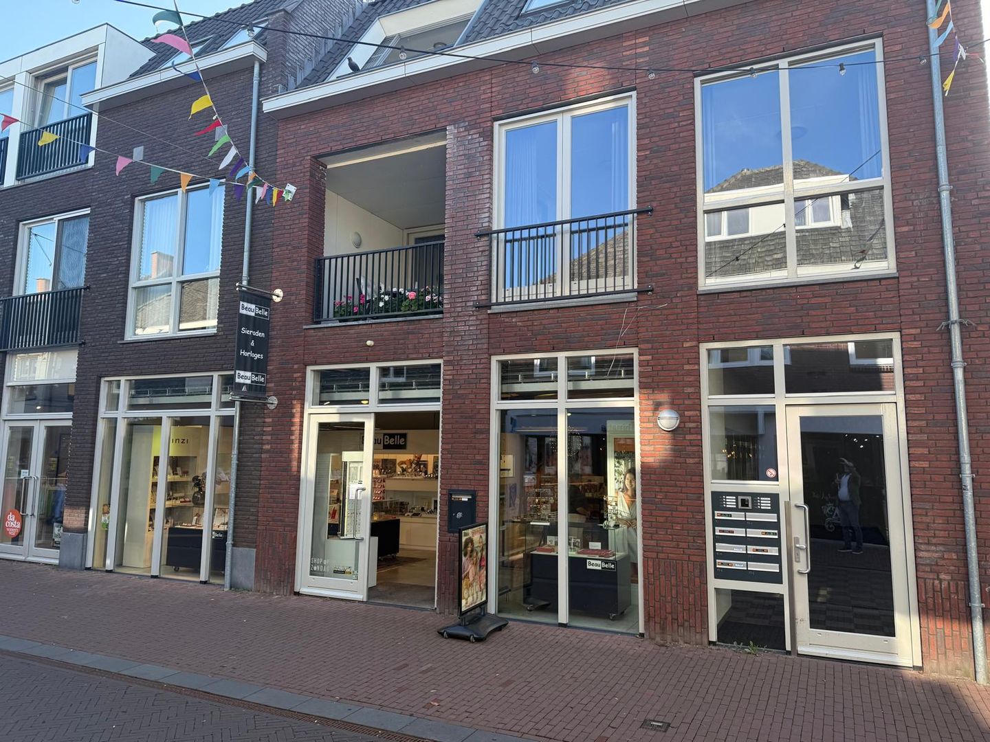 Bekijk foto 3 van Kerkstraat 13