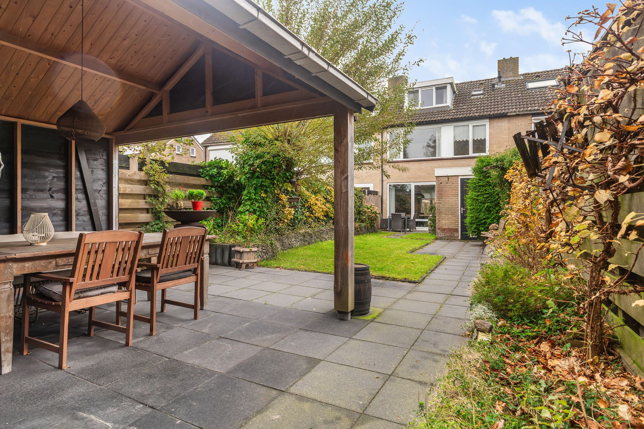 Foto 3 van Aysmastins 11