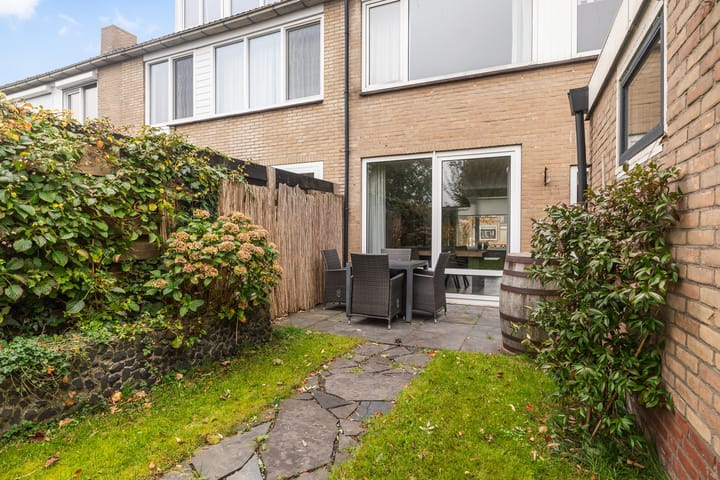 Foto 40 van Aysmastins 11