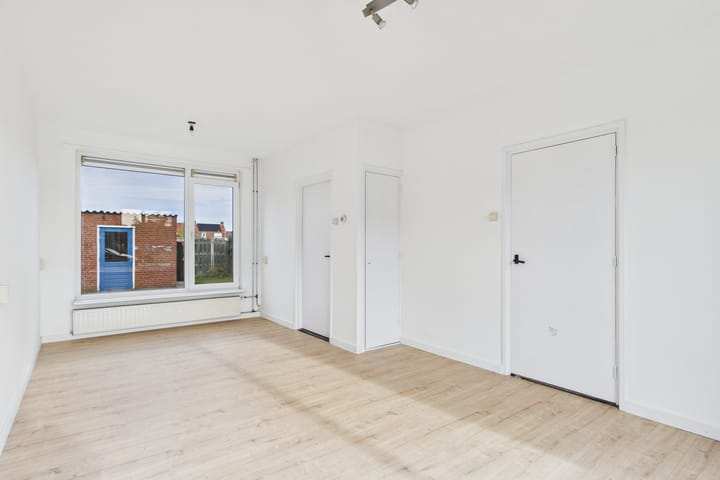 Photo 7 of Visartstraat 37