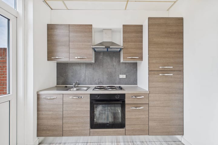 Photo 9 of Visartstraat 37