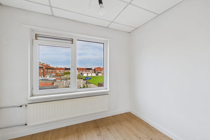 Photo 23 of Visartstraat 37